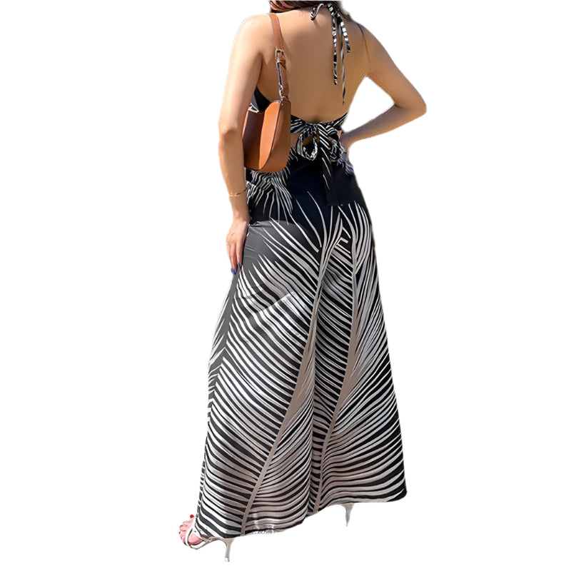 ジュビア- カットアウトディテールが美しいラップジャンプスーツ