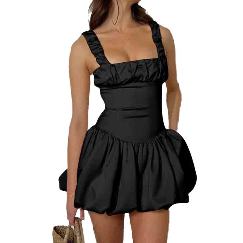 蜂 - スクエアネックとフリルのディテールが特徴のレディース用ボリュームミニドレス