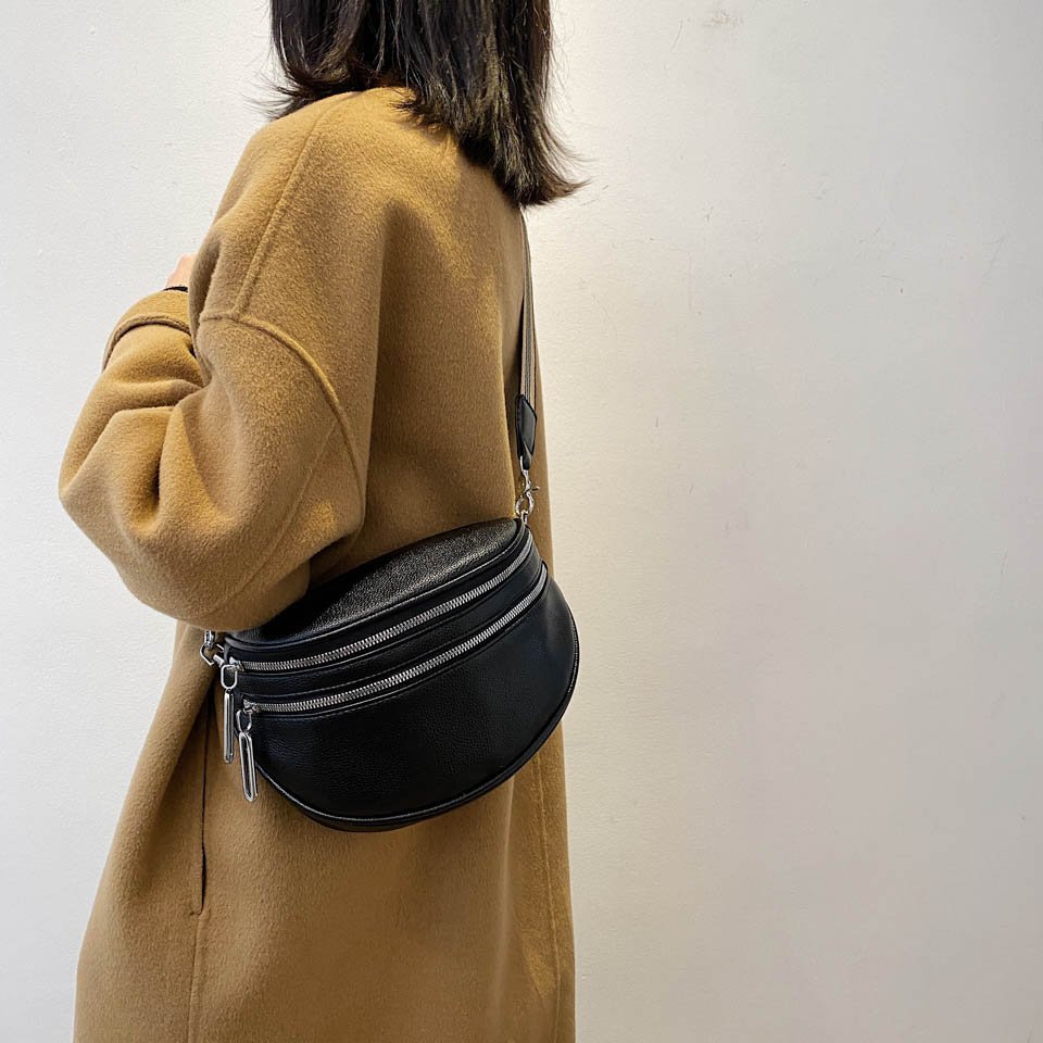 リヴィ- スタイリッシュなショルダーバッグ