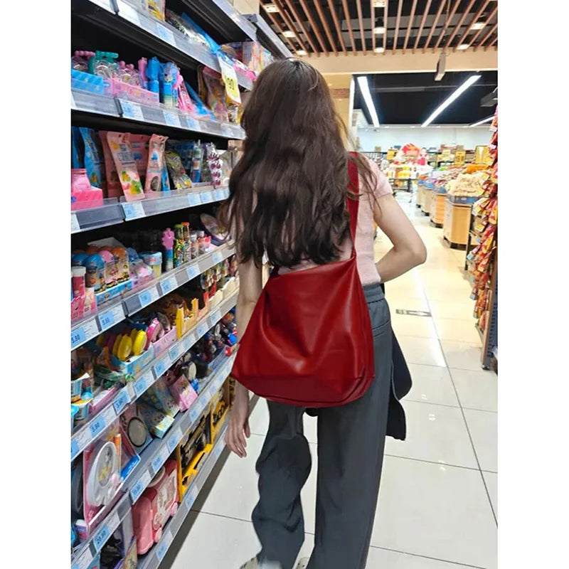 ラックスソフト|ファッショナブルなソフトレザーショルダーバッグ