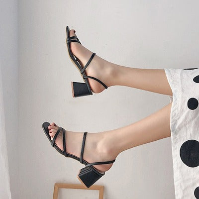Iris - Trendy square heel pumps