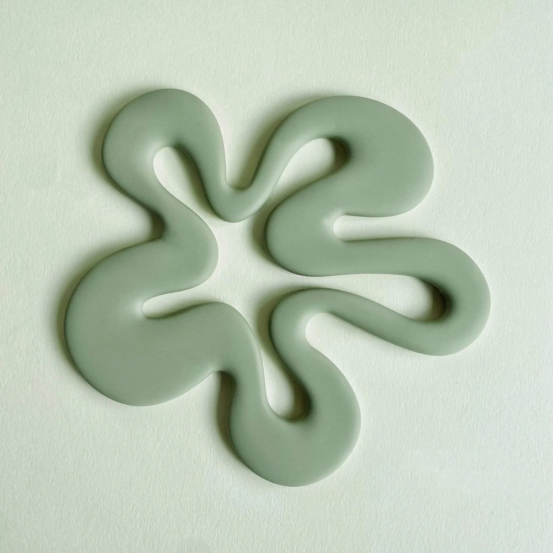 Nordic style flower-shaped silicone mat