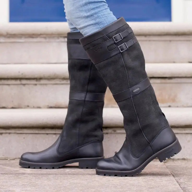 Yuri - Comfortable, non-slip calf boots with straps