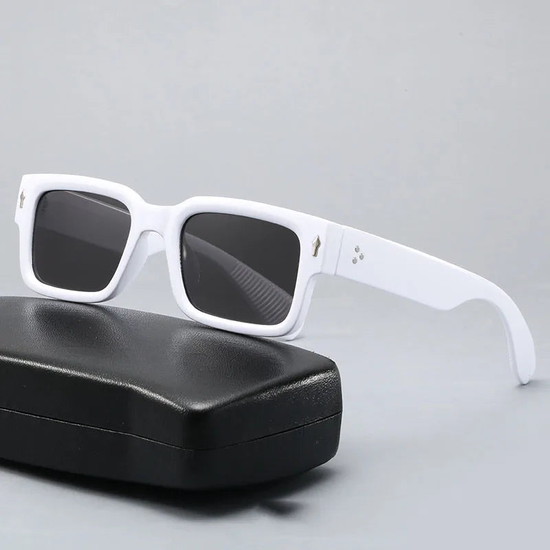 Elara Vintage Two-Tone Sunglasses