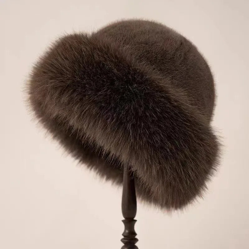 Isabella - Elegant fur hat