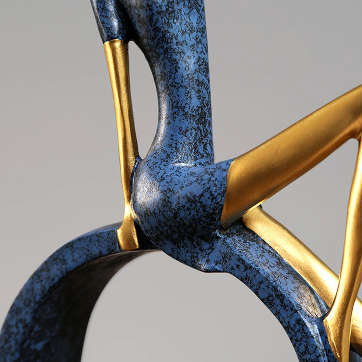 Serenovia – Elegant Sculpture