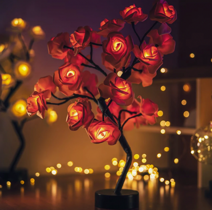 Bloomverve - Radiant Rose Lamp