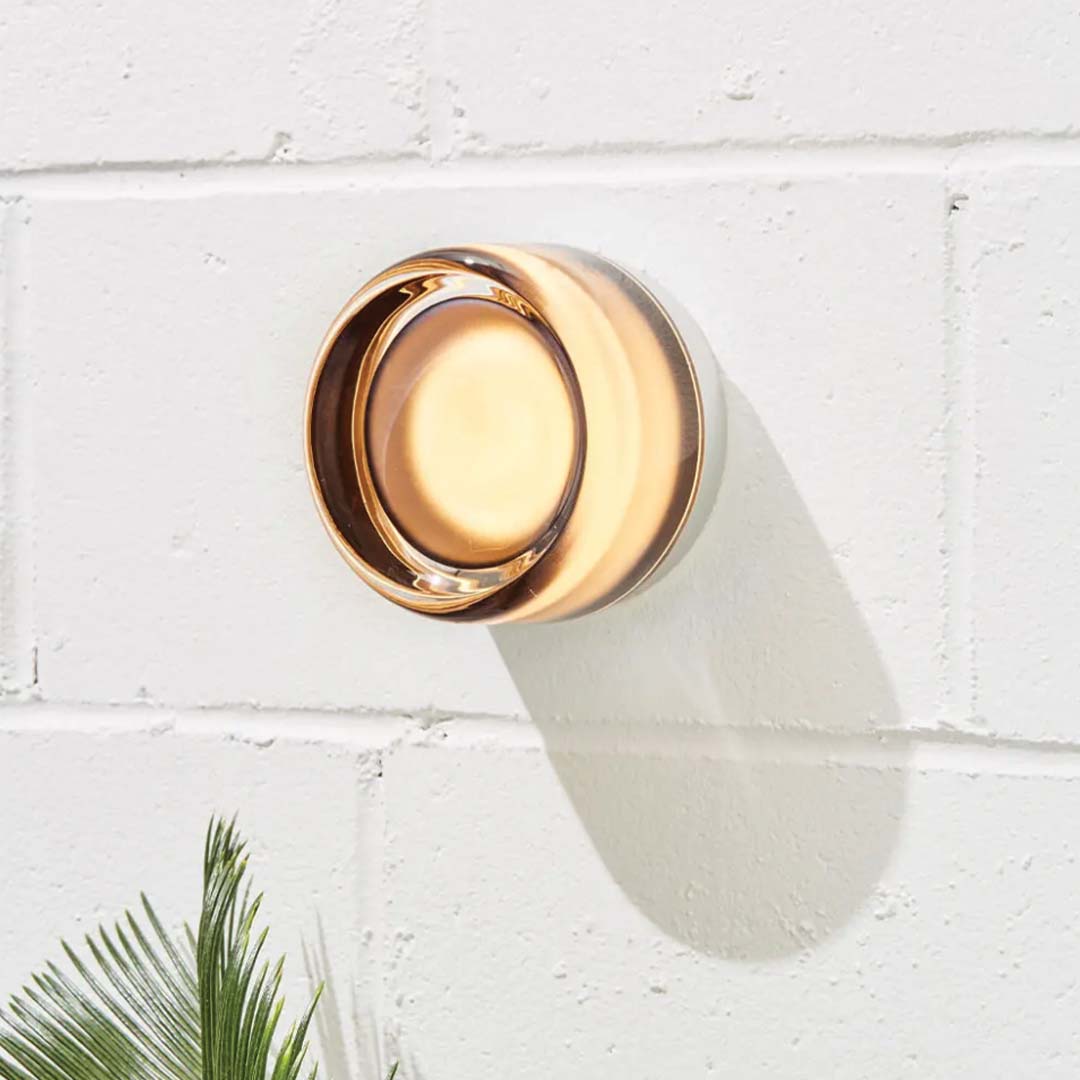 Luminore - a simple and modern wall lamp