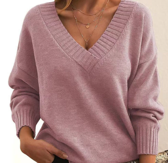 Mika - Elegant V-neck Sweater
