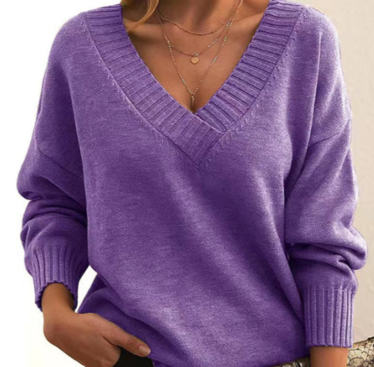 Mika - Elegant V-neck Sweater