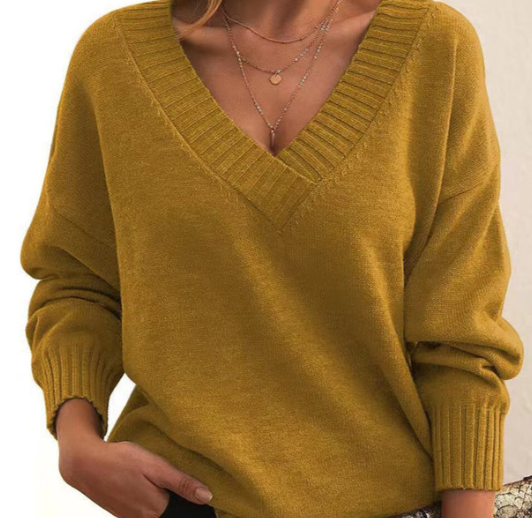 Mika - Elegant V-neck Sweater