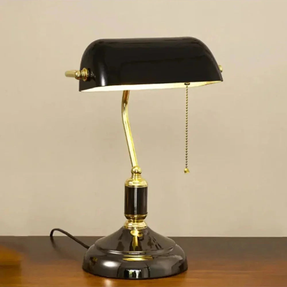 Eclipta – Vintage Banker Lamp