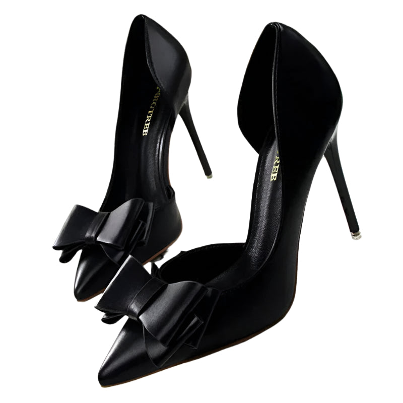 Natalia – Elegant high heel pumps with ribbon