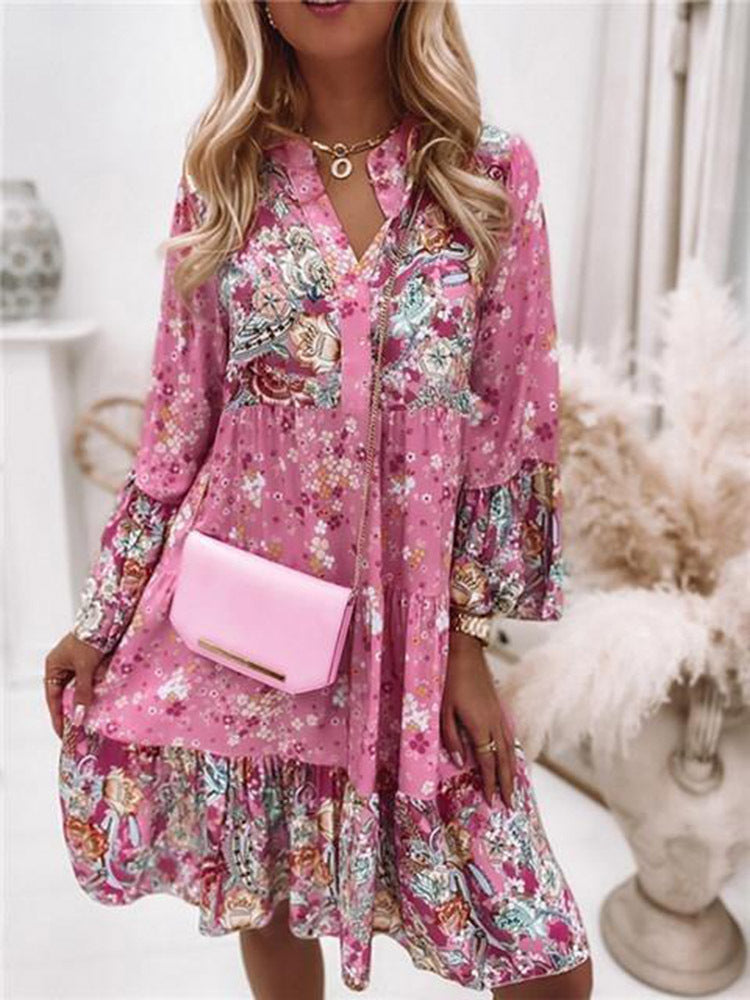 Julia – Elegant Floral V-Neck Dress