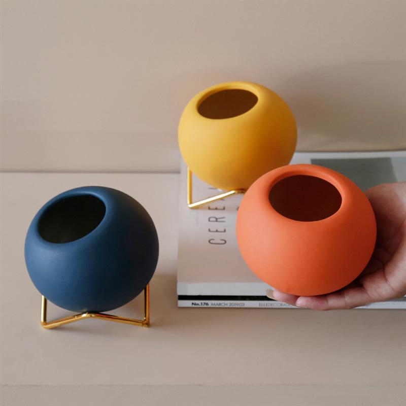 Luma Planters - Abstract Plant Pots