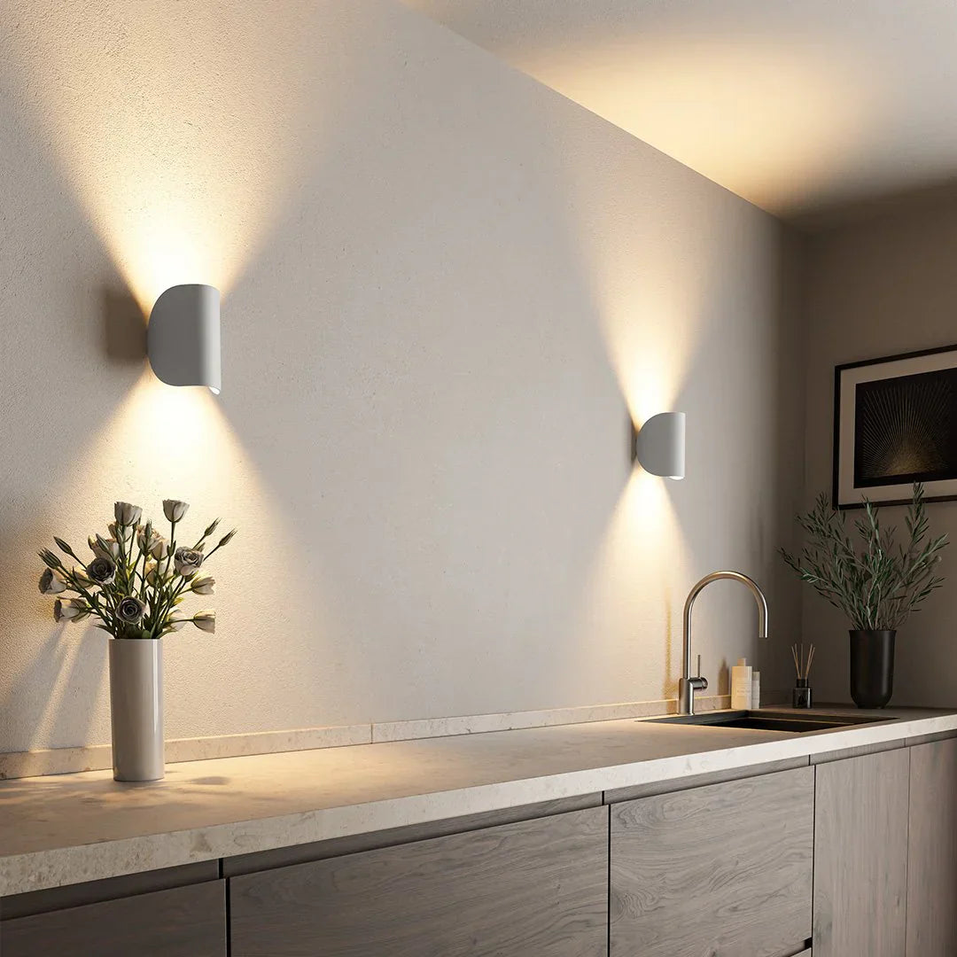 Glow Edge - Slim LED Wall Lamp