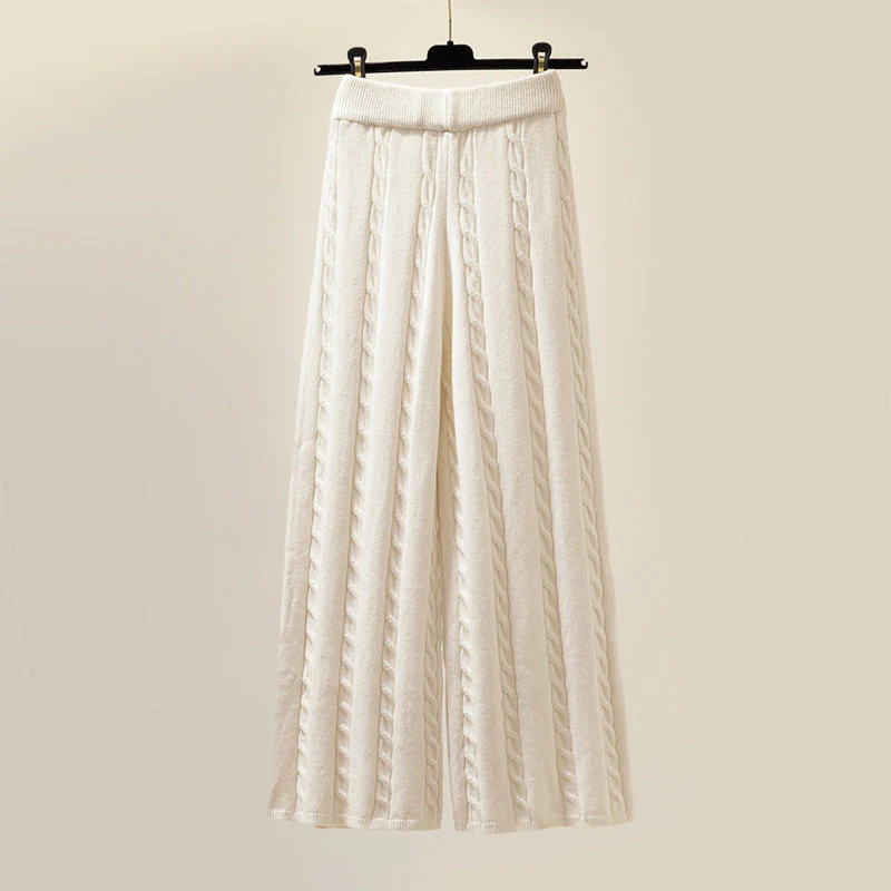 Maemi - Turtleneck set for a comfortable winter look