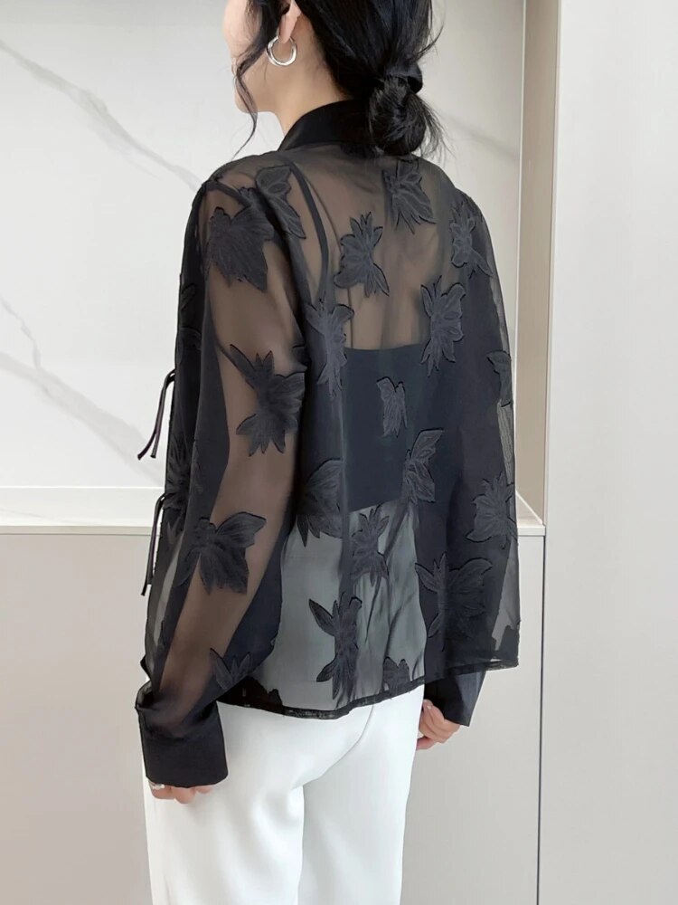 フリーダ - 花柄シースルー長袖シャツ