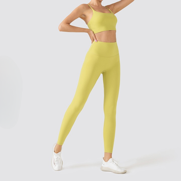 Women's Seamless Yoga & Pilates Set - Sports Bra, High-Waisted Shorts, and Leggings