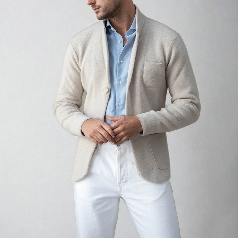 Keita - Stand Collar and Buttoned Jacket