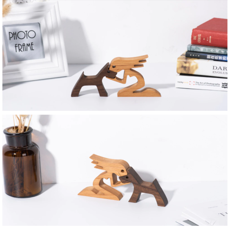 クラシックな手作りの木製の犬の像