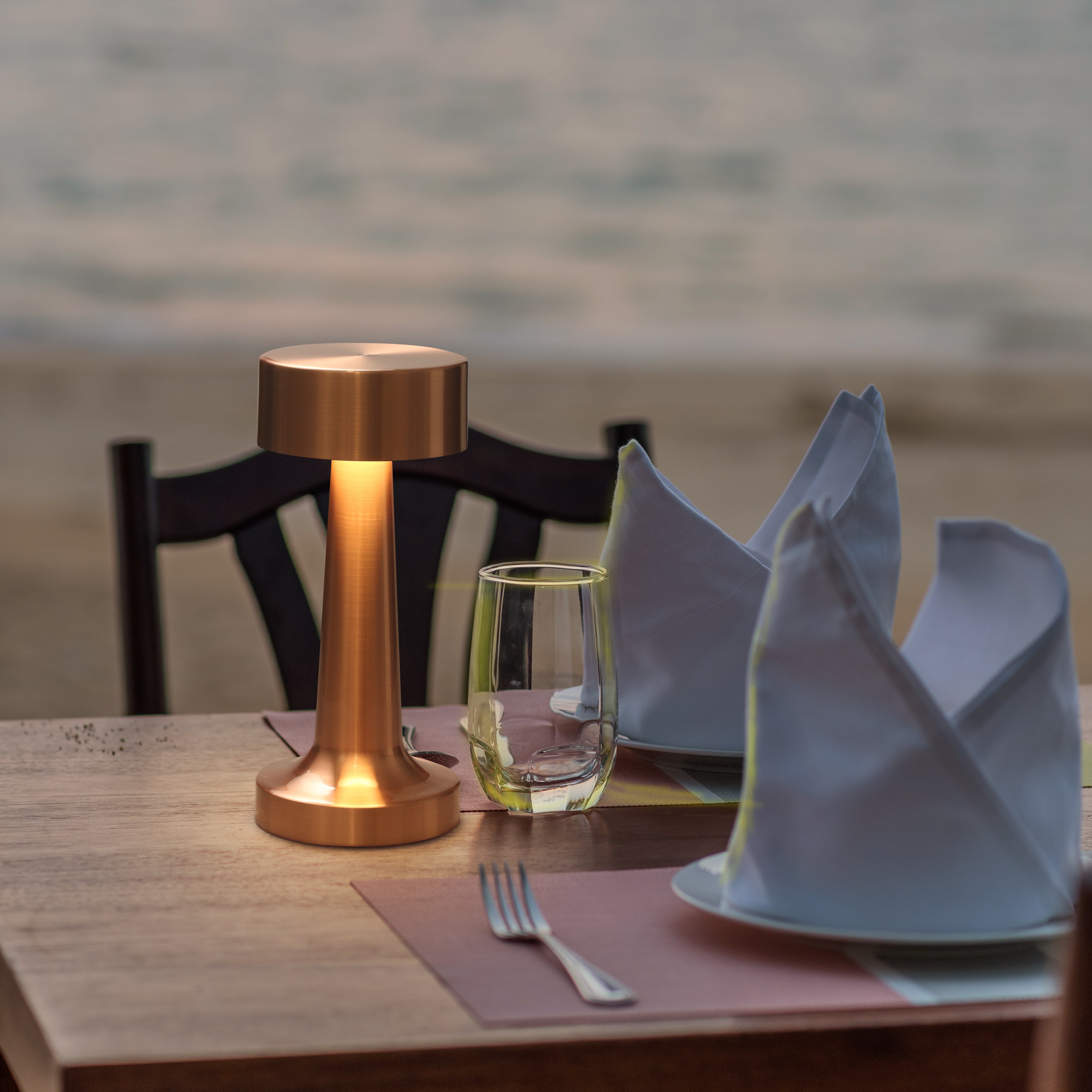 Lumabar Elegant LED Wireless Table Lamp - Copper Finish