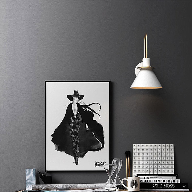 Glowmax – Modern Adjustable Wall Lamp