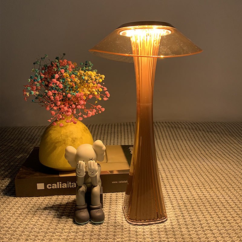 R'nessa – Wireless Table Lamp