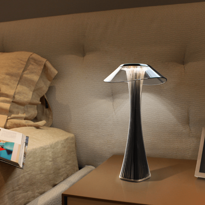 R'nessa – Wireless Table Lamp