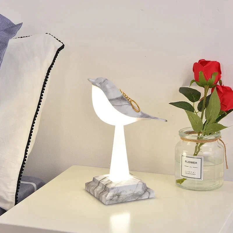 Abiola – Bird Lighted Table Lamp