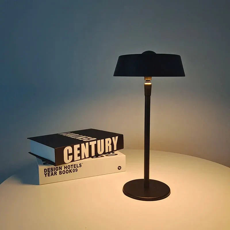 Radiant – Minimalist Table Lamp