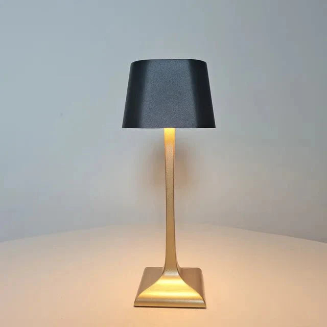 Grisara - Wireless Touch Lamp