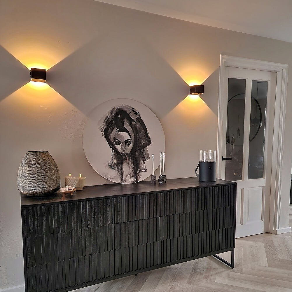 Glowbox | Rechargeable Wireless Wall Lamp