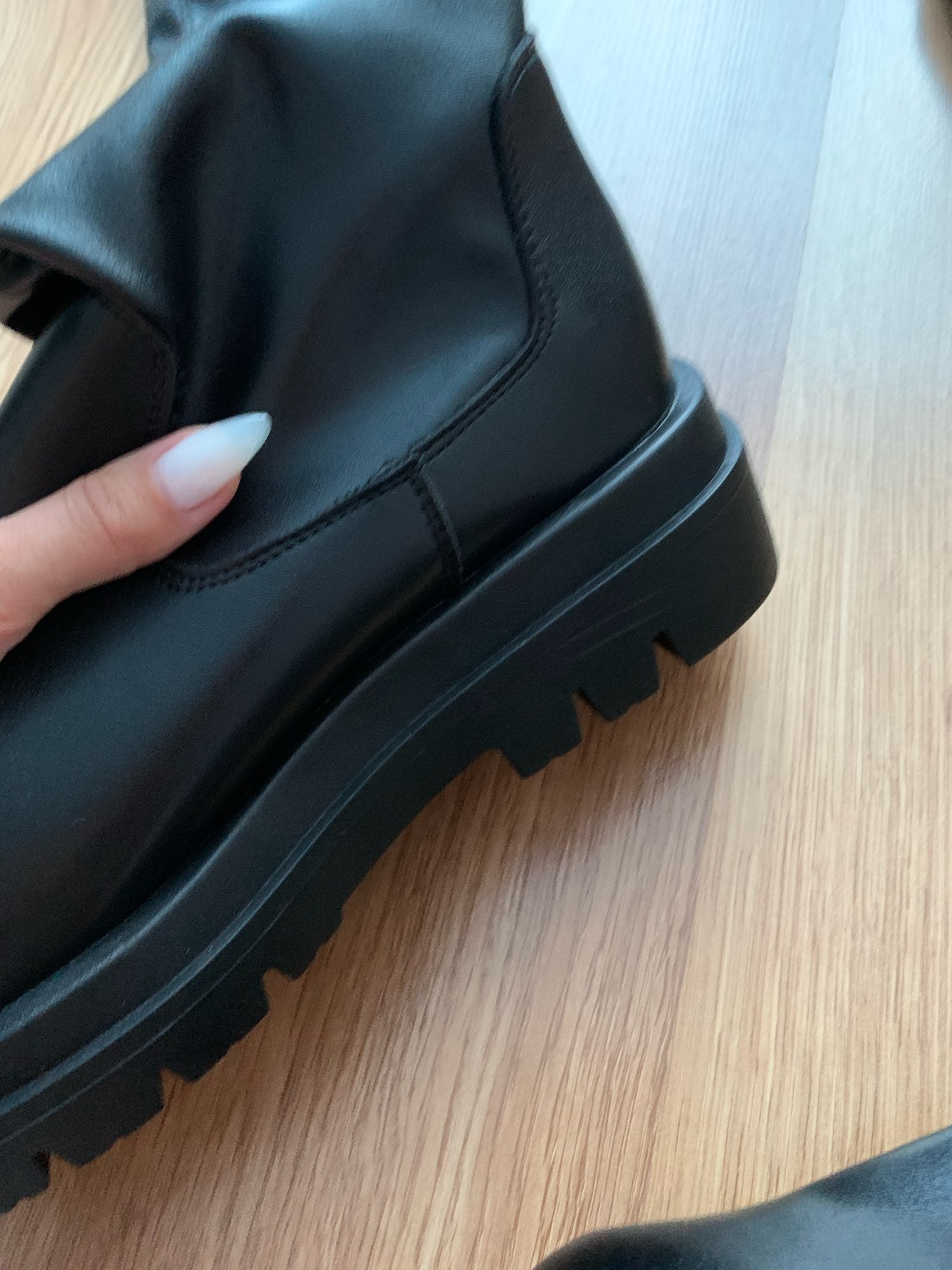 Lizelotte - Over-the-knee leather boots