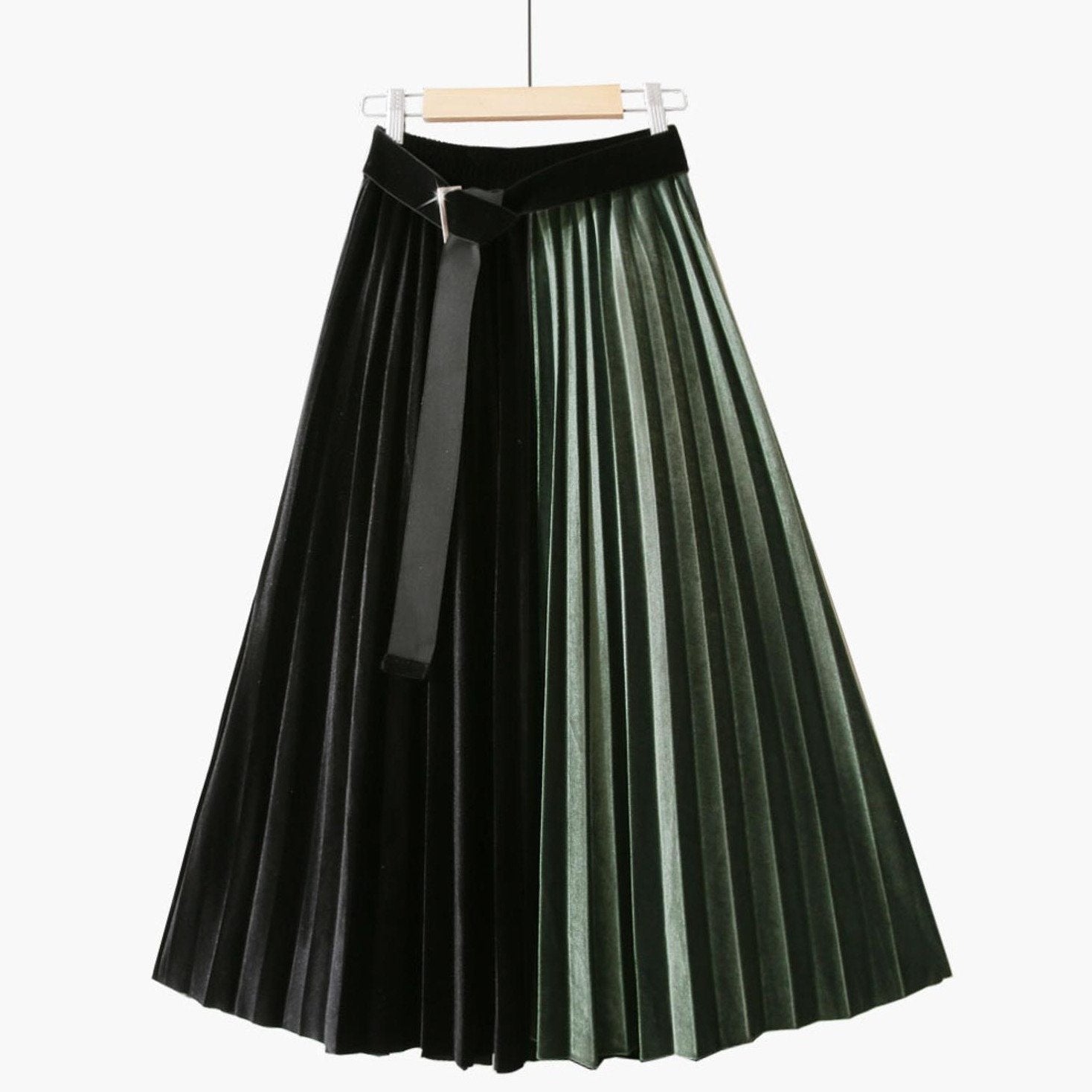 Bodil - Two-tone pleated skirt