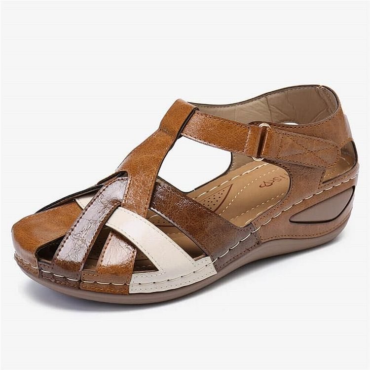 Ellen - Lightweight sandals with breathable straps