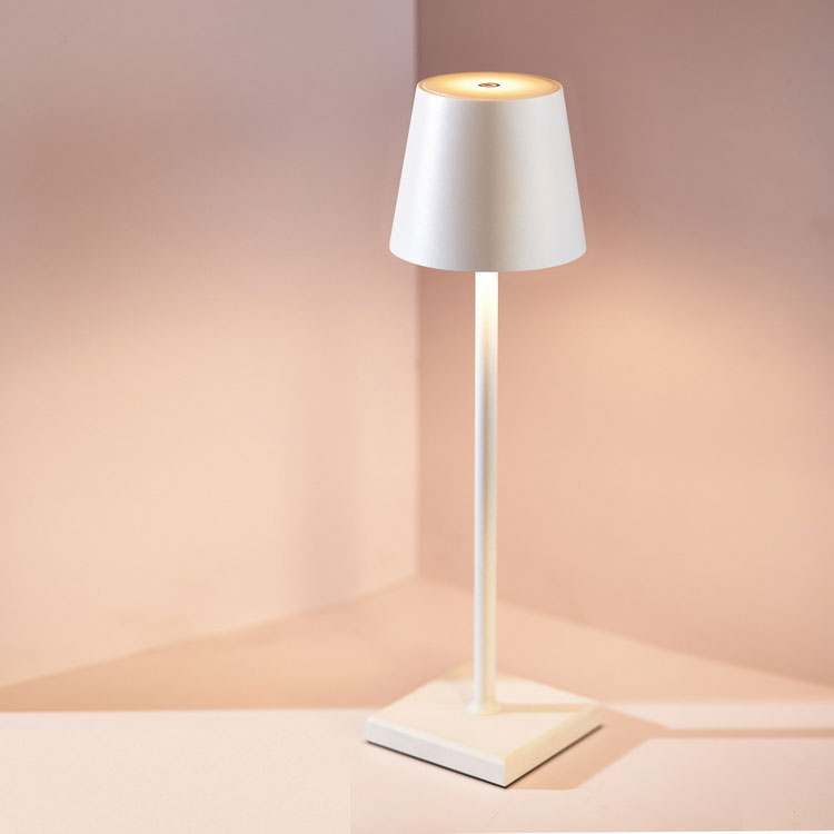 Nordlight - Wireless Rechargeable Table Lamp