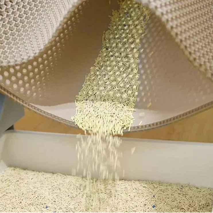 The ultimate two-layer cat litter mat