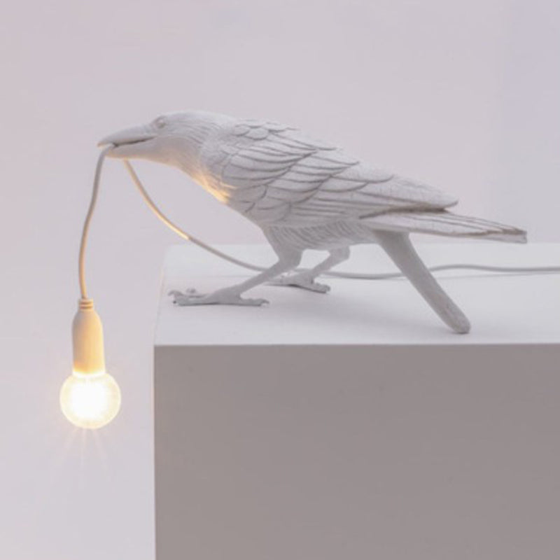 アビオラ – 芸術的な鳥のテーブルランプ