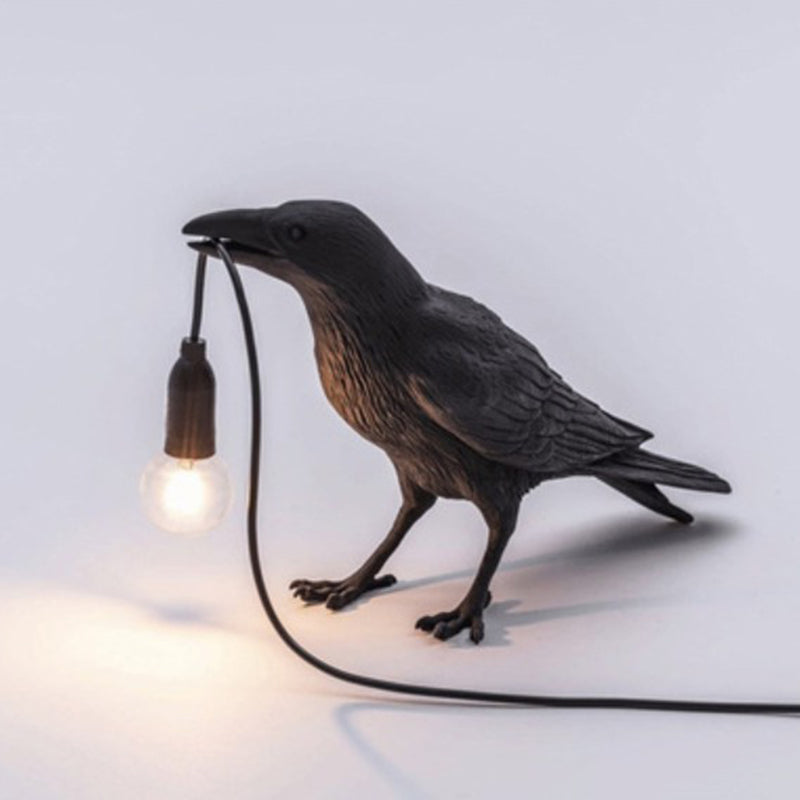 アビオラ – 芸術的な鳥のテーブルランプ