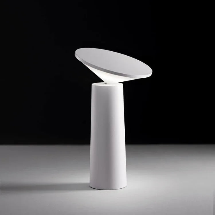 ルミフレックス – 360°回転する調節可能なワイヤレステーブルランプ