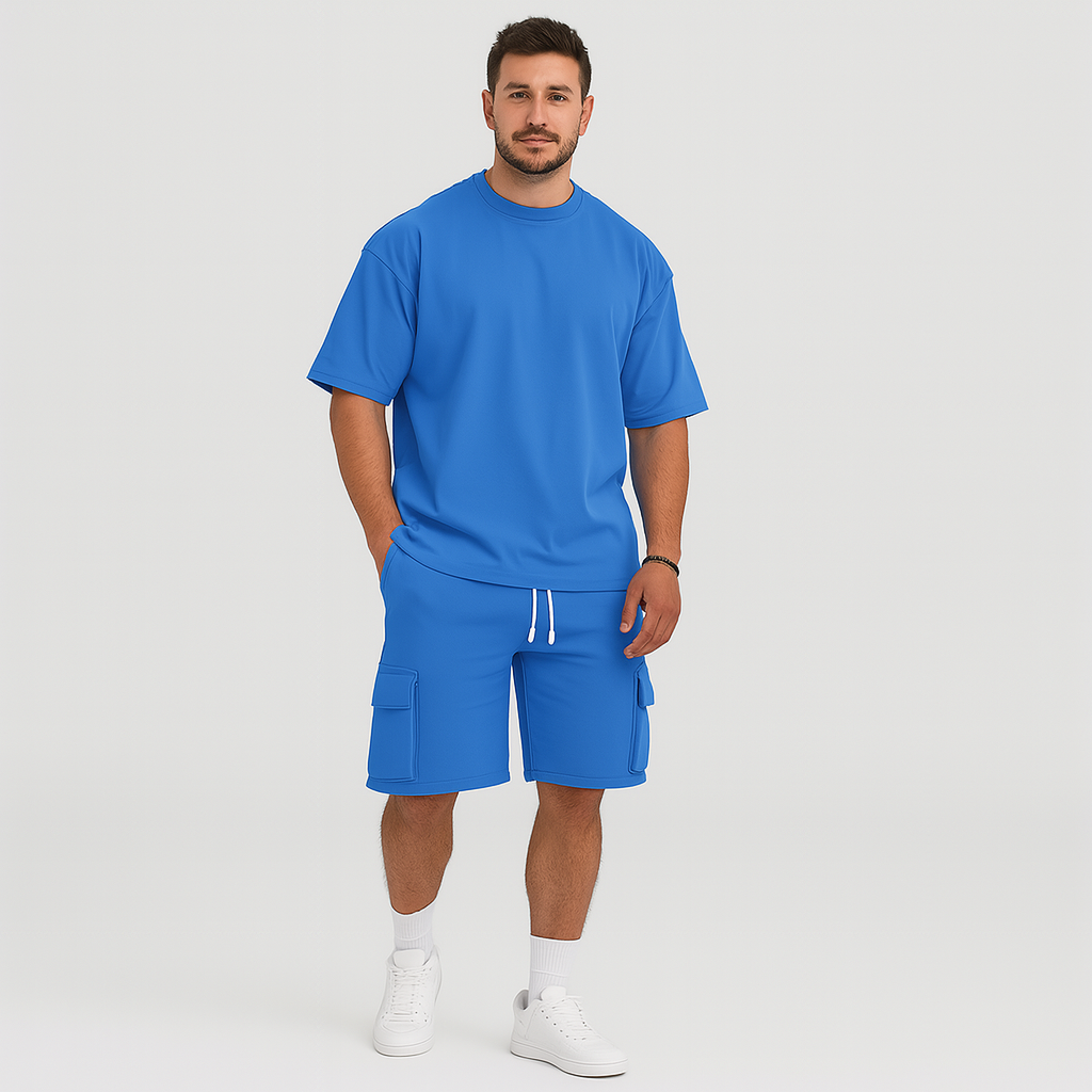 メンズスポーツウェアセット - 通気性のあるポリエステル製ラウンドネックTシャツとショーツ（ドローストリングとポケット付き）