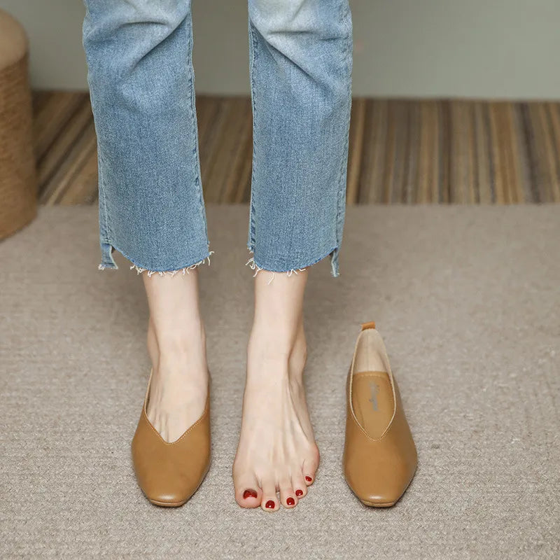 マチルド - 時代を超えた女性用パンプス