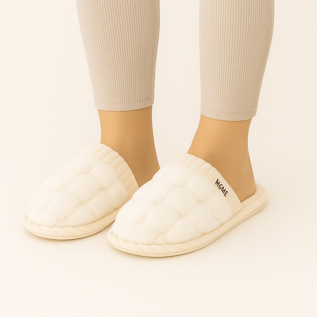 セレーネ | ふわふわの冬用スリッパ