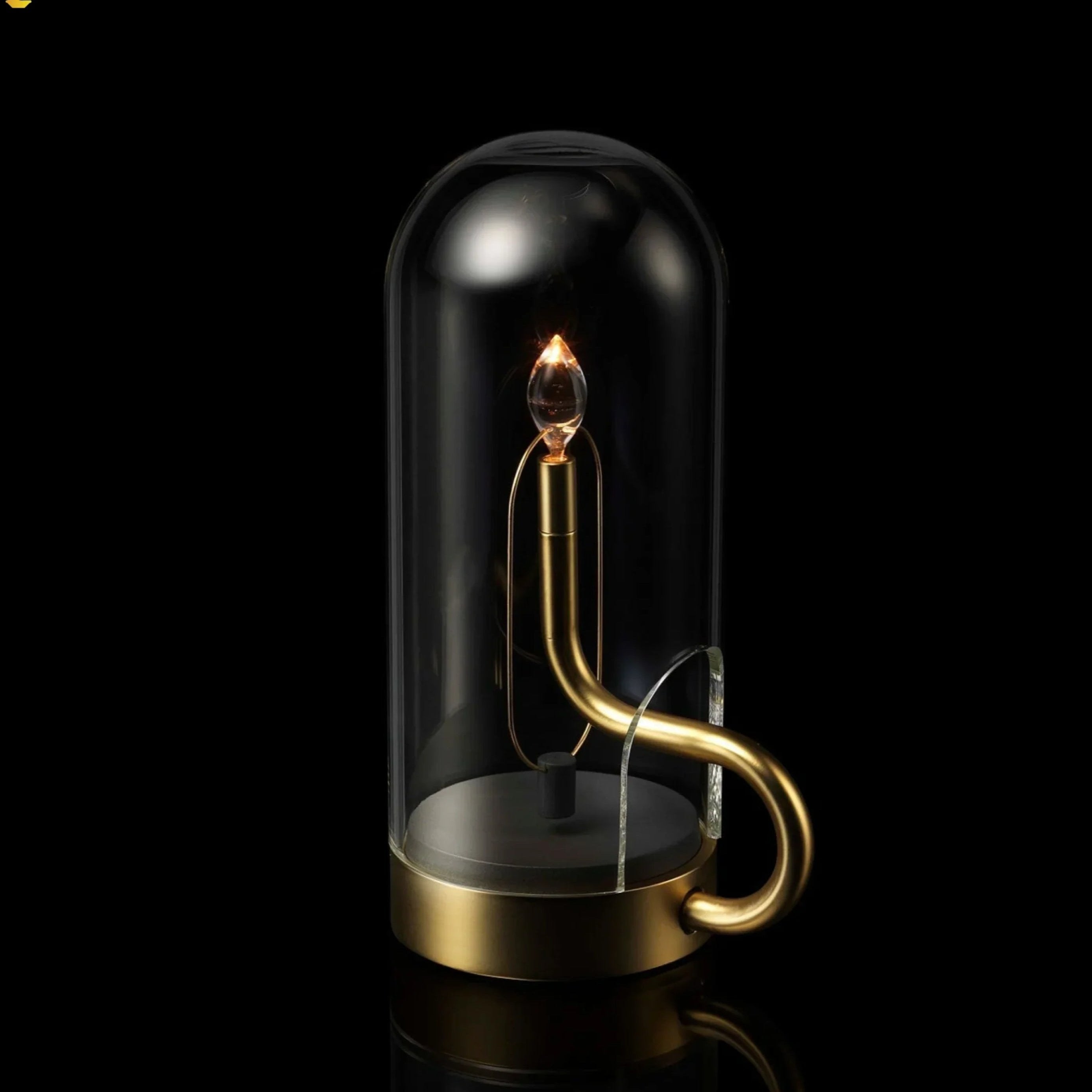 ルメグロー |温かみのあるLEDテーブルランプ