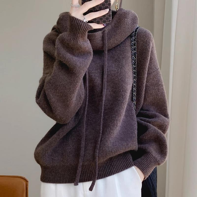Relaxed fit knit hoodie - Wide turtleneck - Casual elegance for everyday wear