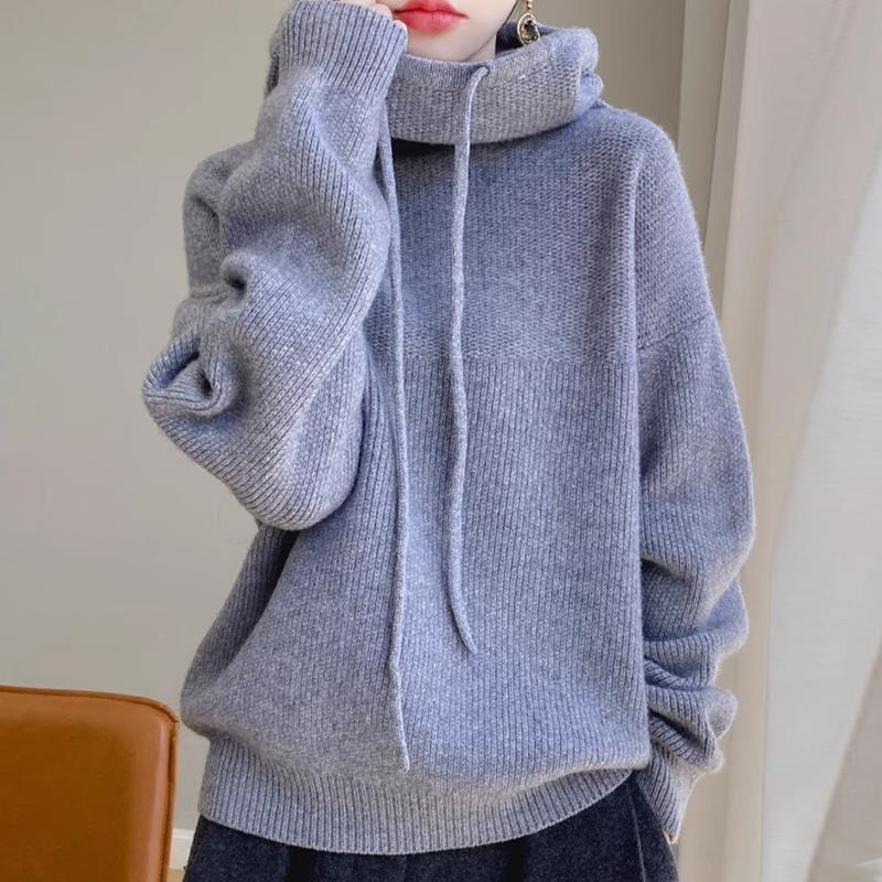 Relaxed fit knit hoodie - Wide turtleneck - Casual elegance for everyday wear